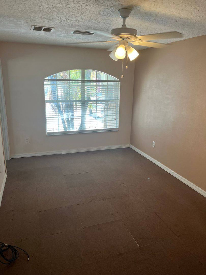Apartment for rent at 1232-5 Washington Palm Loop, Davenport, FL 33897