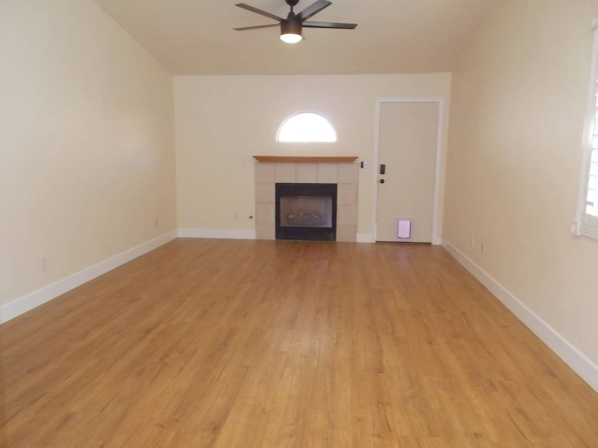 House for rent at 112 Golf Course St, Las Vegas, NV 89145
