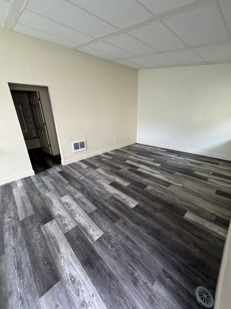 Apartment for rent at 287 College St S, Monmouth, OR 97361