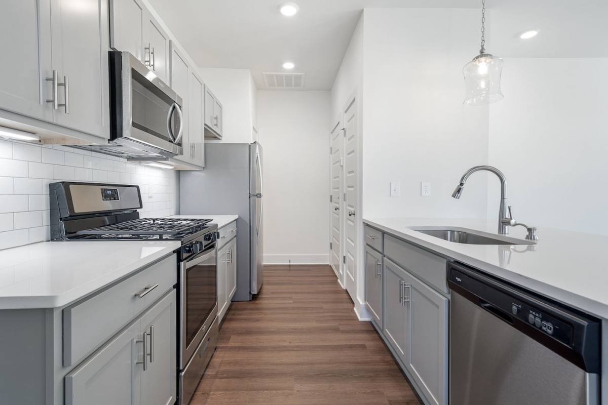 Townhouse for rent at 4134 Prentice St, Birmingham, AL 35210
