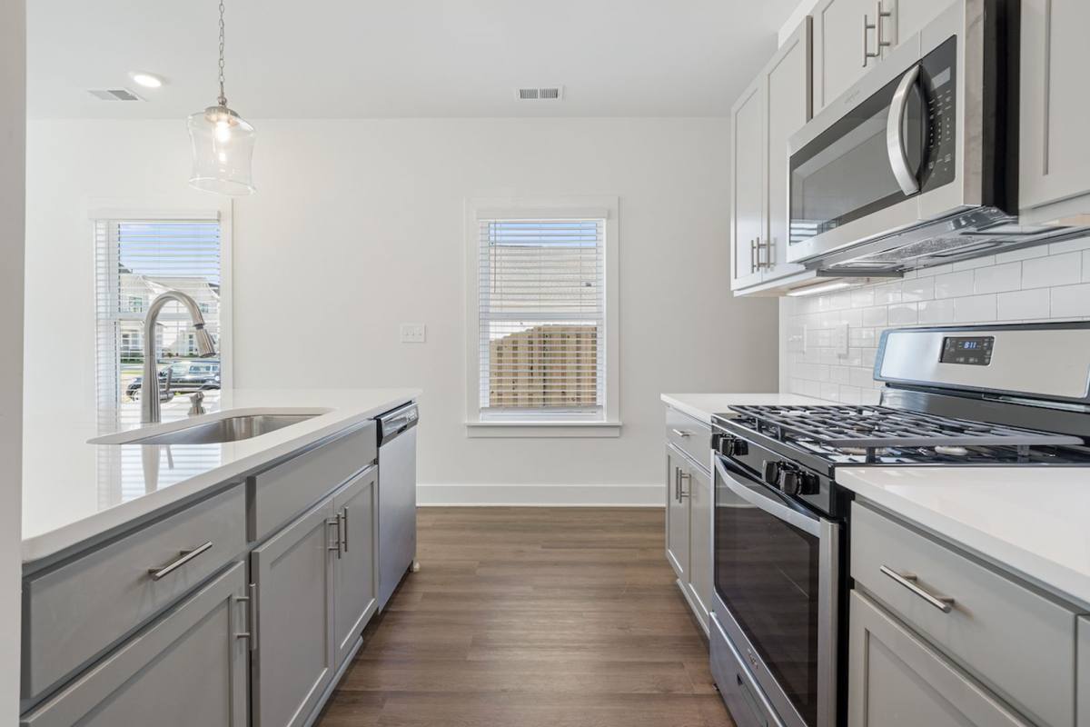 Townhouse for rent at 4134 Prentice St, Birmingham, AL 35210