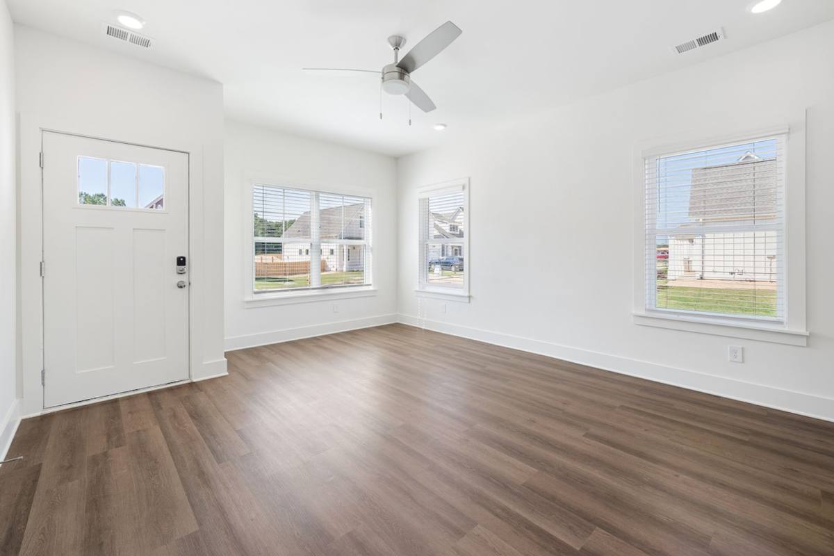 Townhouse for rent at 4134 Prentice St, Birmingham, AL 35210