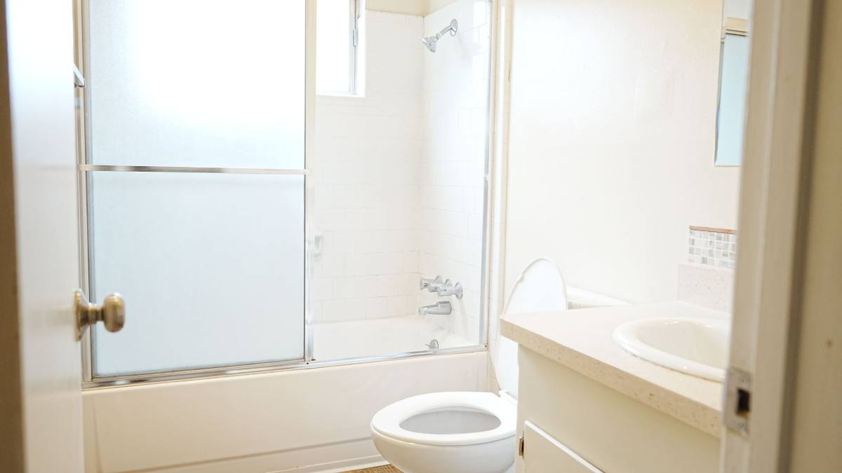 Apartment for rent at 1045 Esplanade, Chico, CA 95926