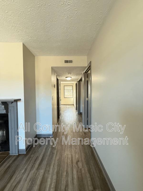 Apartment for rent at 3120 Creekwood Dr, Nashville, TN 37207