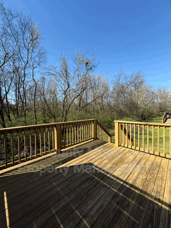 Apartment for rent at 3120 Creekwood Dr, Nashville, TN 37207