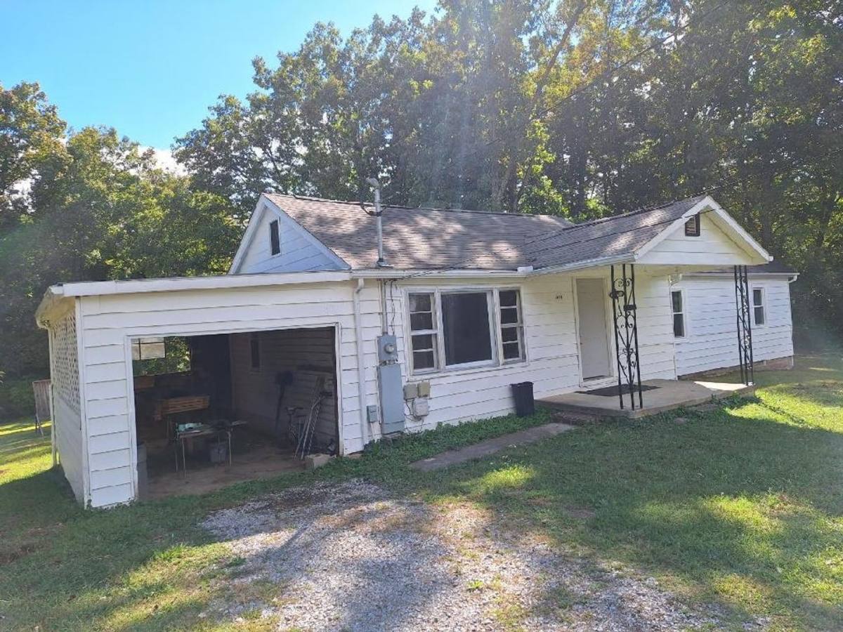 House for rent at 1414 Daresa Lane, Knoxville, TN 37914