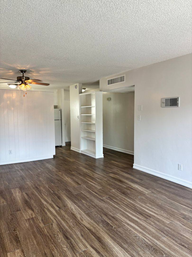 Apartment for rent at 5722 University Ave, San Diego, CA 92115