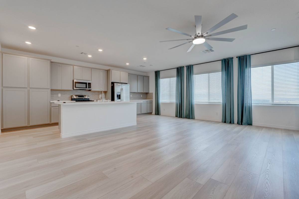 House for rent at 3302 Viola Hills Ave, Henderson, NV 89044