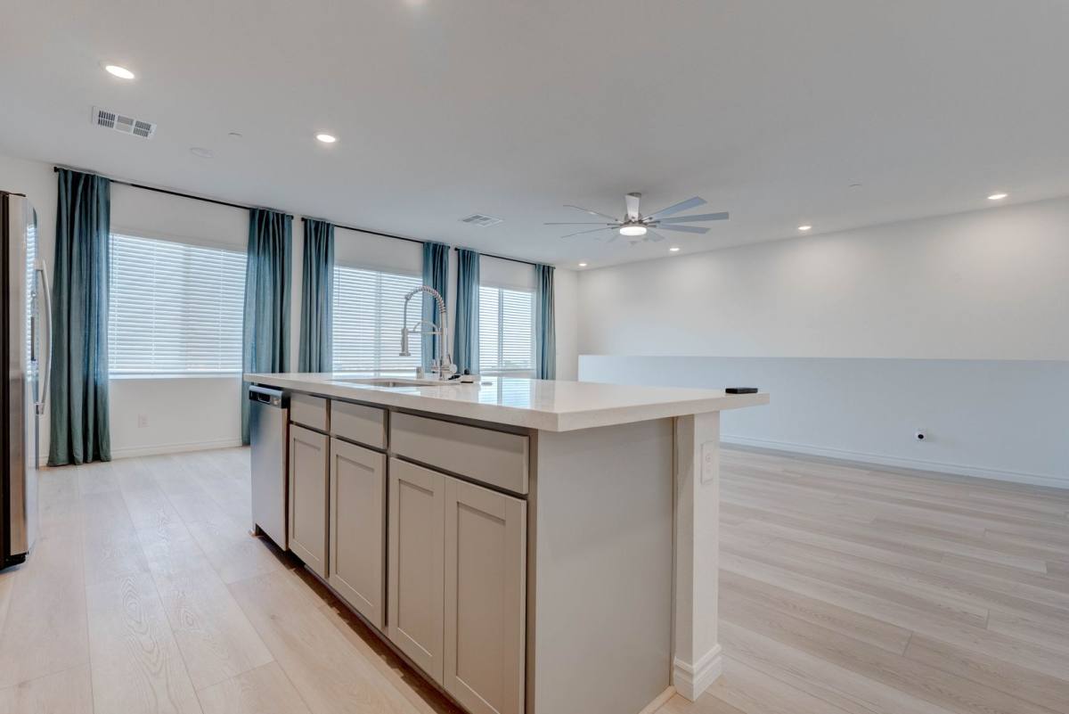 House for rent at 3302 Viola Hills Ave, Henderson, NV 89044