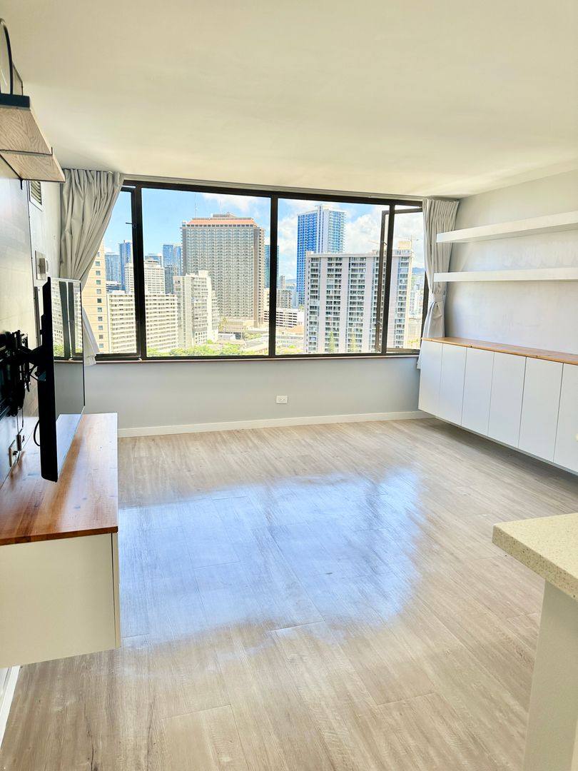 Condo for rent at 411 Hobron Lane, Honolulu, HI 96815