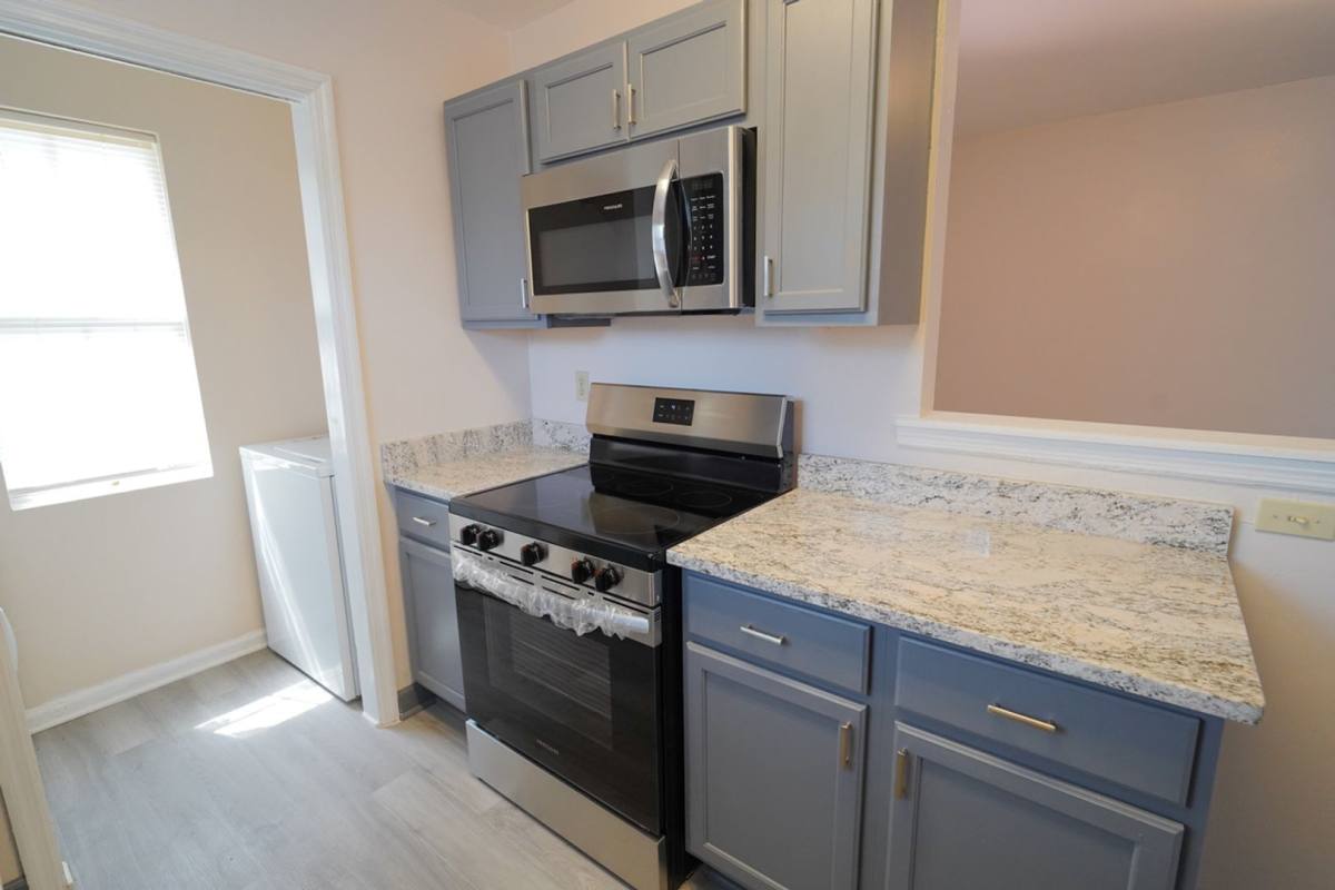 Apartment for rent at 3178 N Ridge Rd, Tallahassee, FL 32305