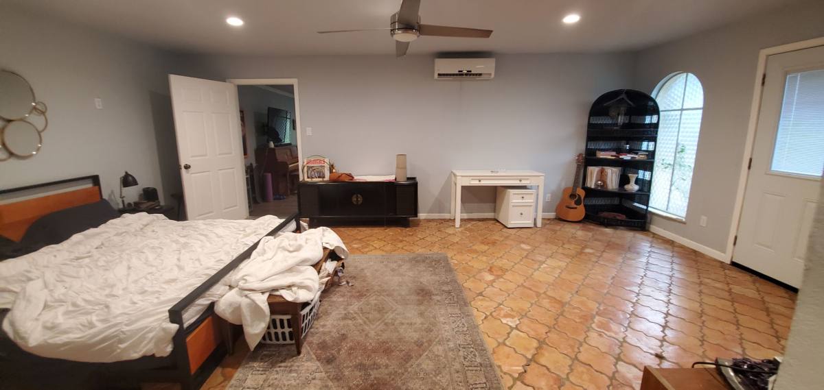 Apartment for rent at 1815 Greenwood Dr, Denton, TX 76209