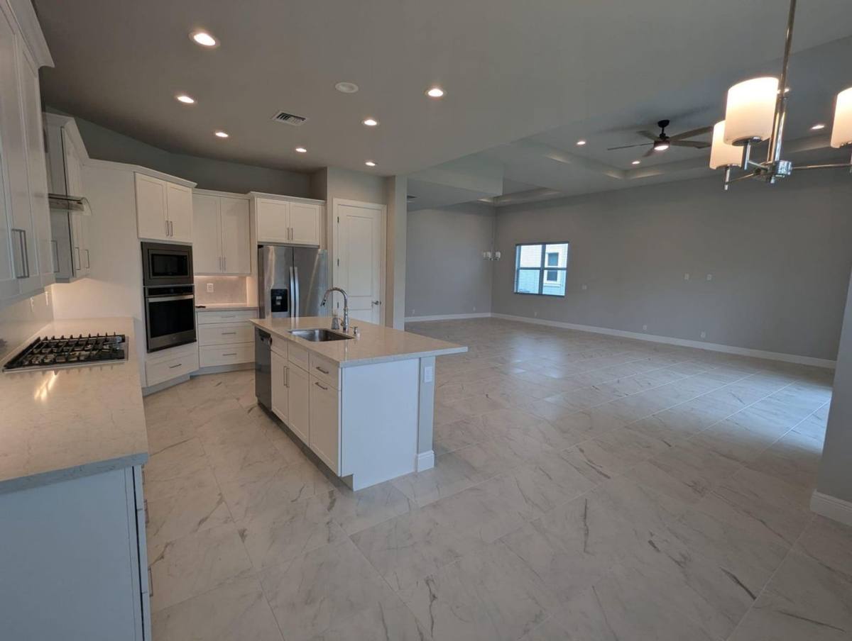 House for rent at 9292 Crestview Circle, West Palm Beach, FL 33412