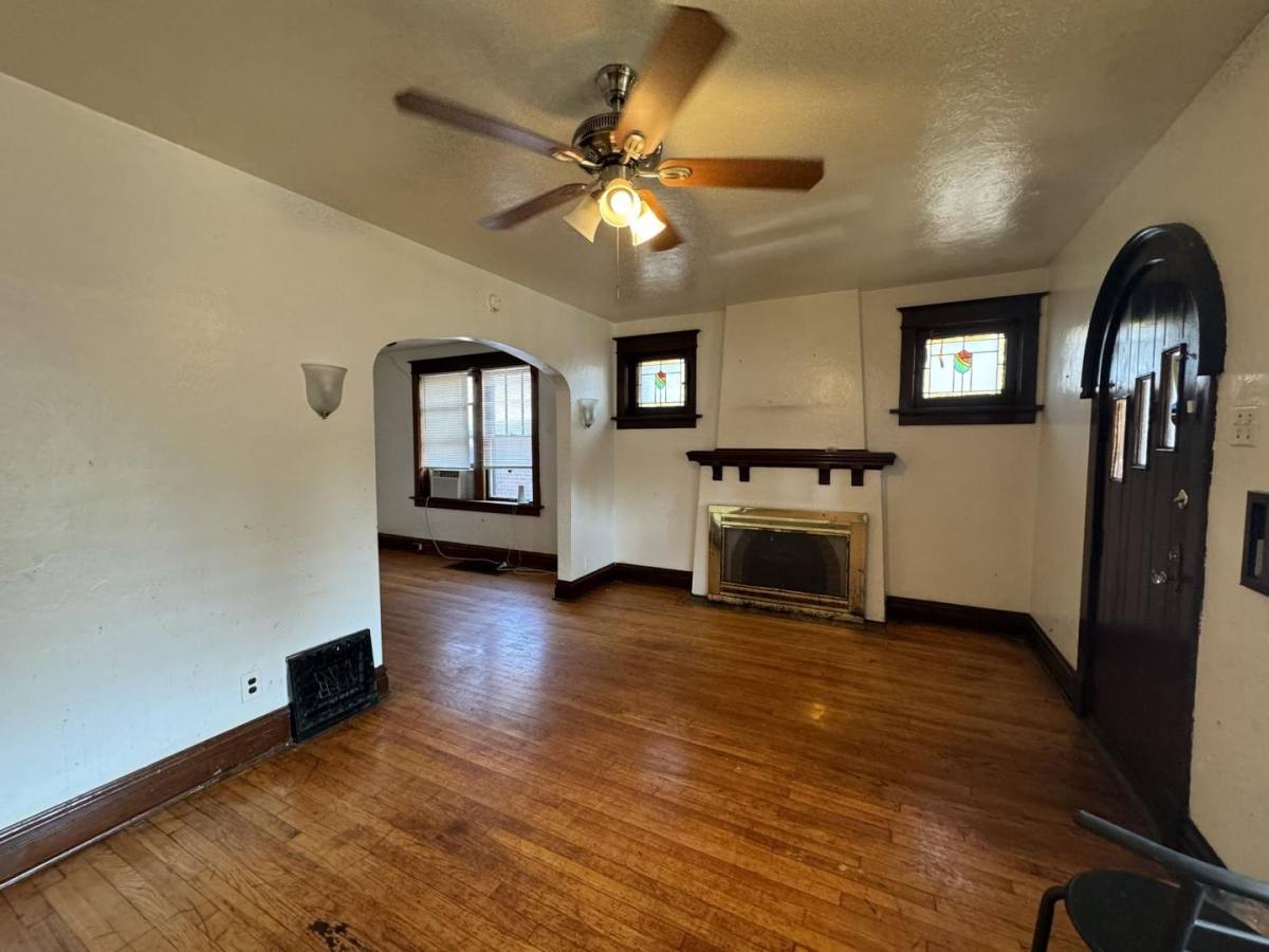 House for rent at 5741 Floy Ave, Saint Louis, MO 63136