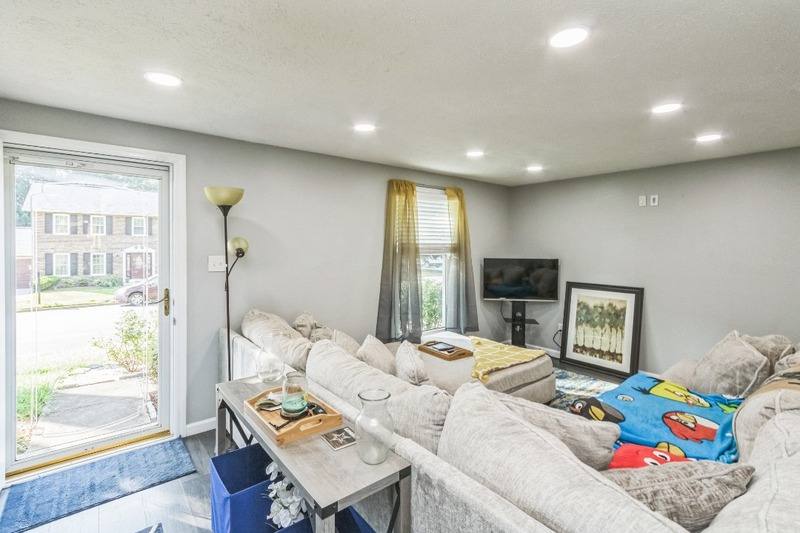 House for rent at 15337 Edgehill Dr, Dumfries, VA 22025