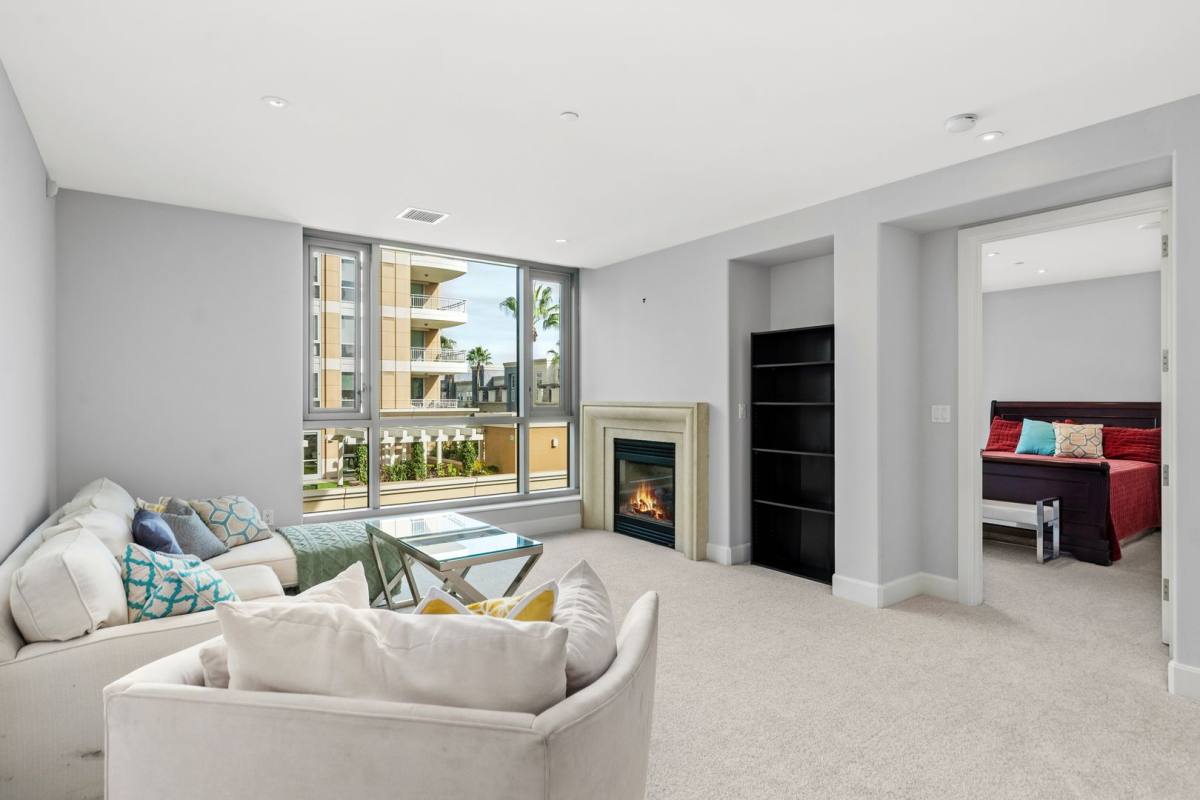 Condo for rent at 5042 Scholarship, Irvine, CA 92612