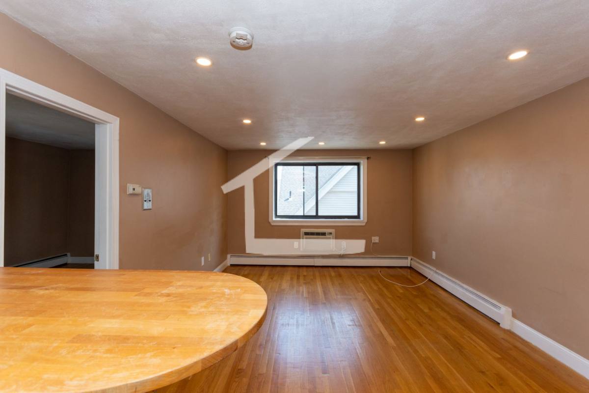 Apartment for rent at 13 Wadsworth St #2, Allston, MA 02134