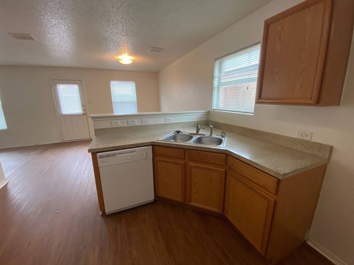House for rent at 5008 Waterford Dr, Fort Worth, TX 76179