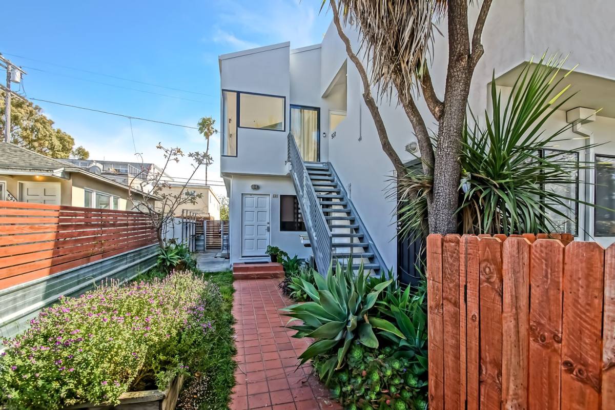 House for rent at 522 Grand Blvd, Venice, CA 90291