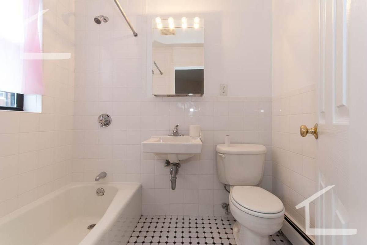 Apartment for rent at 11 Keswick #16, Boston, MA 02215
