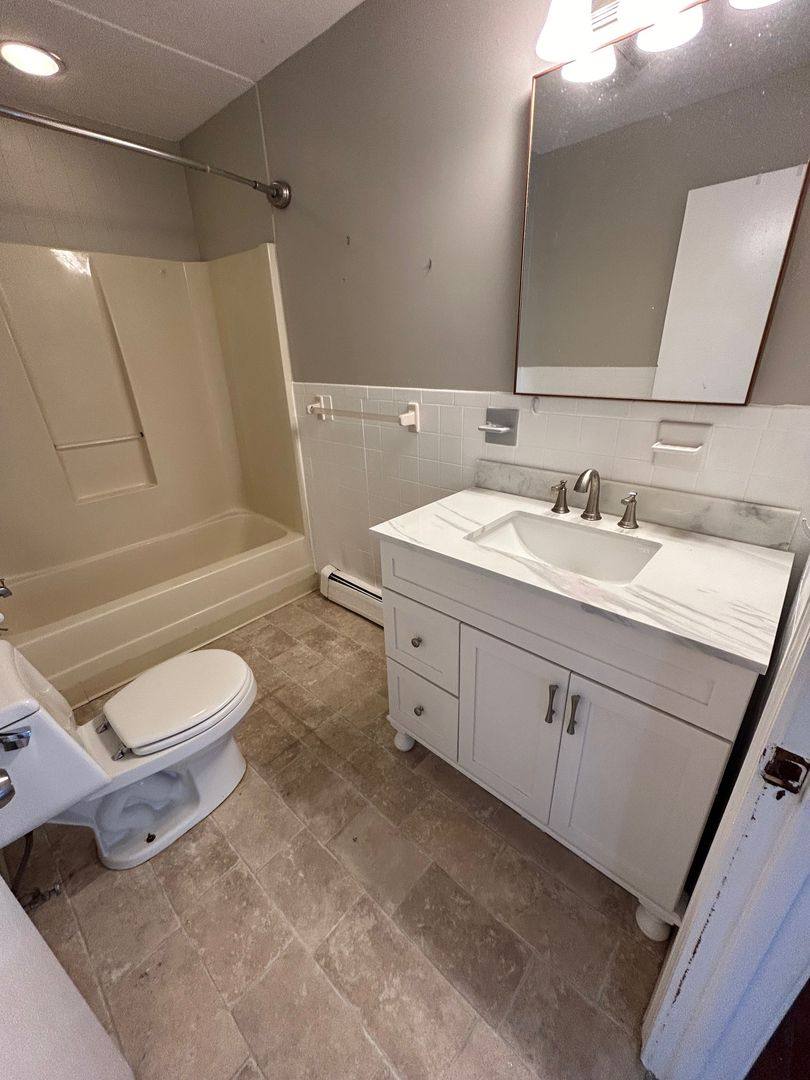 House for rent at 48 Port Norfolk St #1B, Dorchester, MA 02122