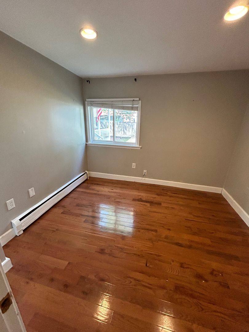 House for rent at 48 Port Norfolk St #1B, Dorchester, MA 02122