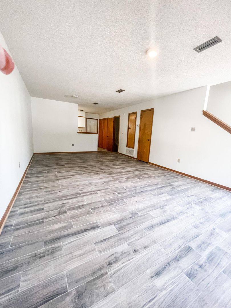House for rent at 888 Culp Ave, Fort Walton Beach, FL 32547