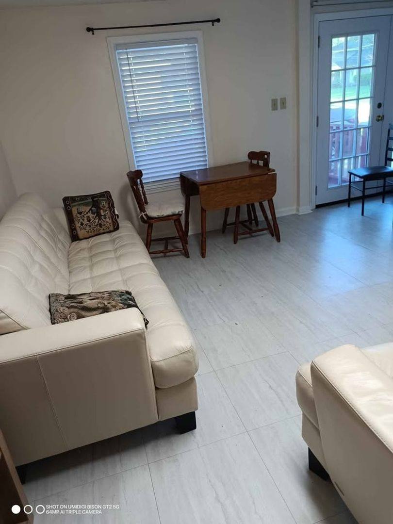 House for rent at 2903 Limestone Blvd, Charleston, SC 29414
