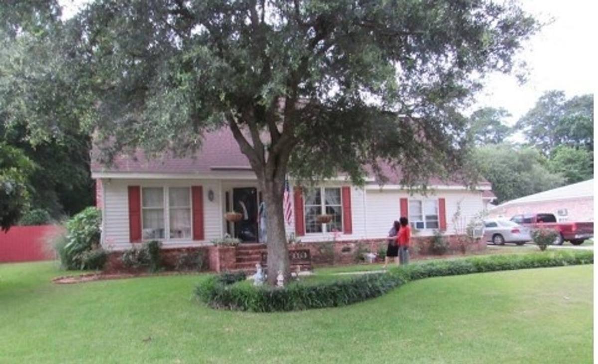 House for rent at 2903 Limestone Blvd, Charleston, SC 29414