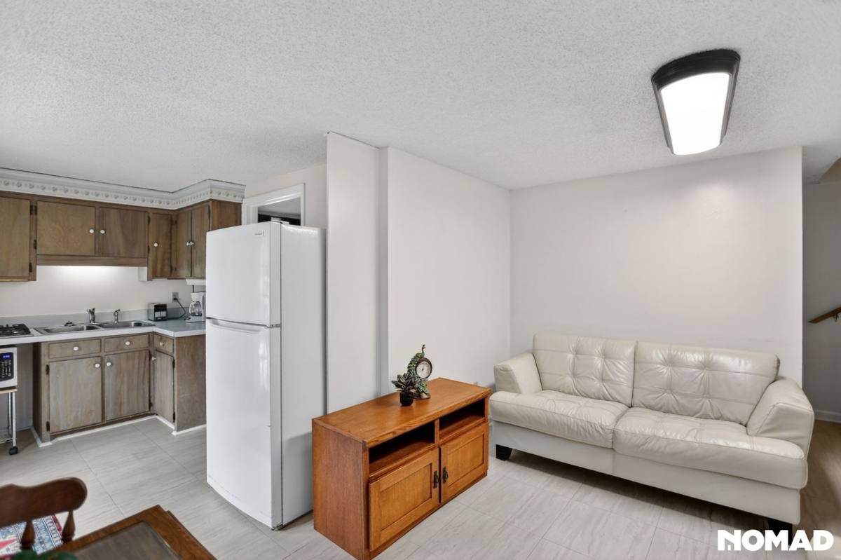 House for rent at 2903 Limestone Blvd, Charleston, SC 29414