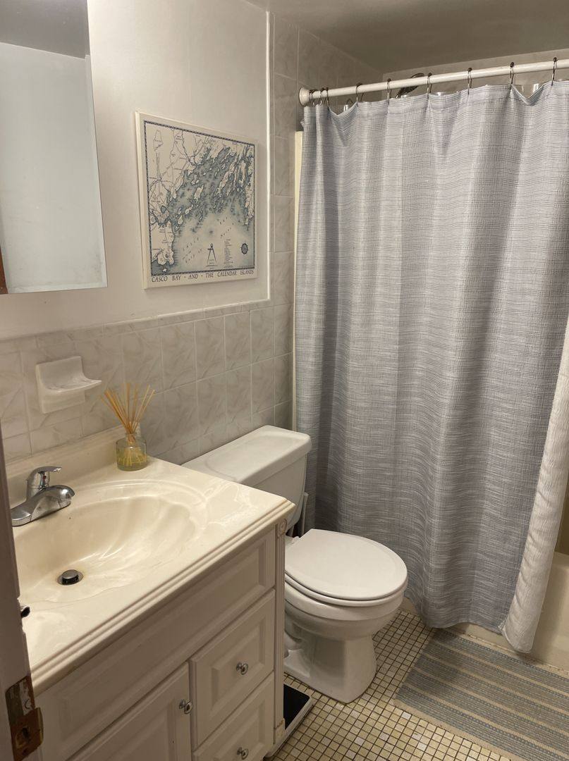 Apartment for rent at 173 Adams St #27, Newton, MA 02458