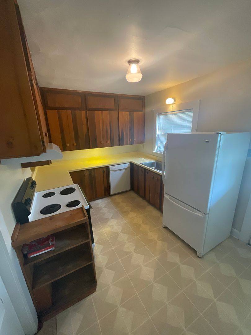 Apartment for rent at 712 E Cottage Grove Ave, Bloomington, IN 47408