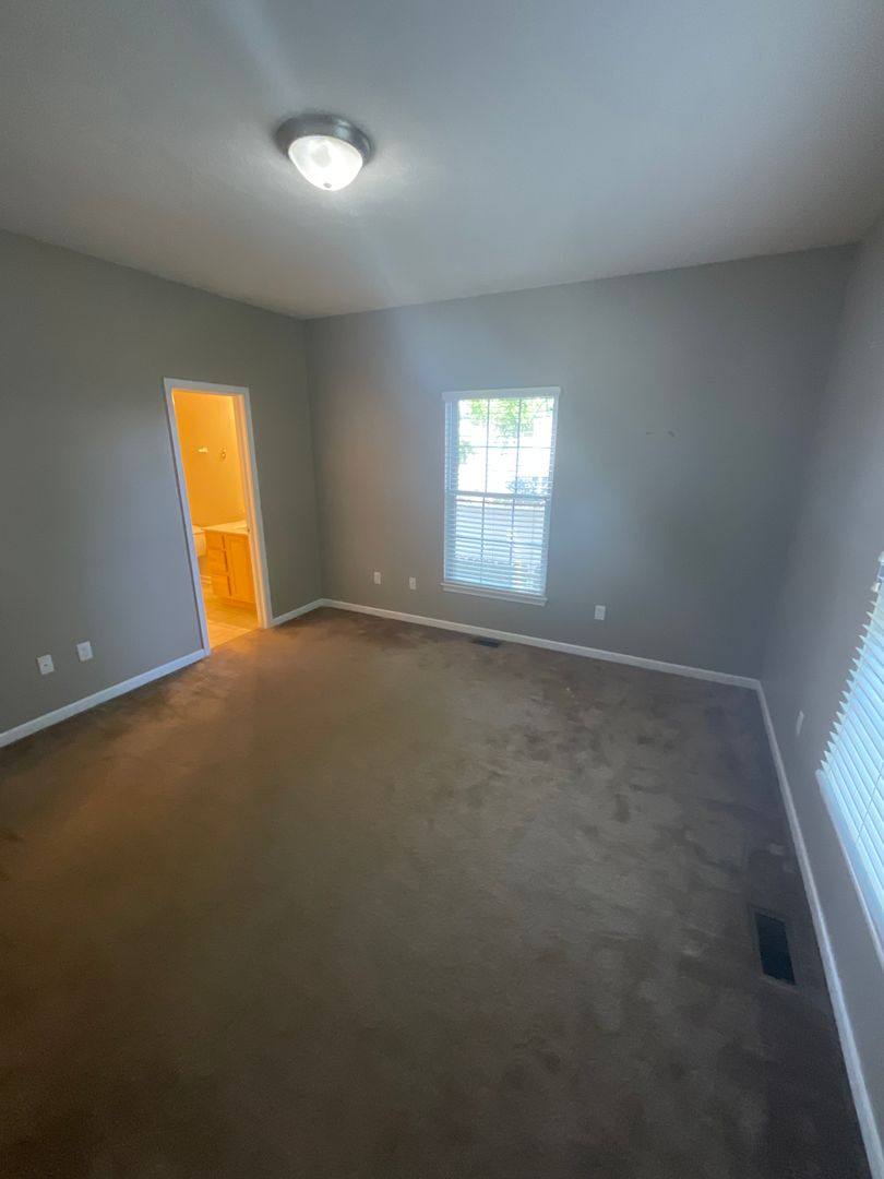 House for rent at 313 E 16th St, Bloomington, IN 47408