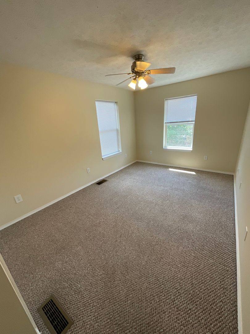 Townhouse for rent at 320 E 10th St, Bloomington, IN 47408
