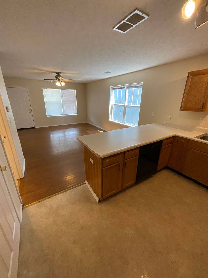 Townhouse for rent at 320 E 10th St, Bloomington, IN 47408