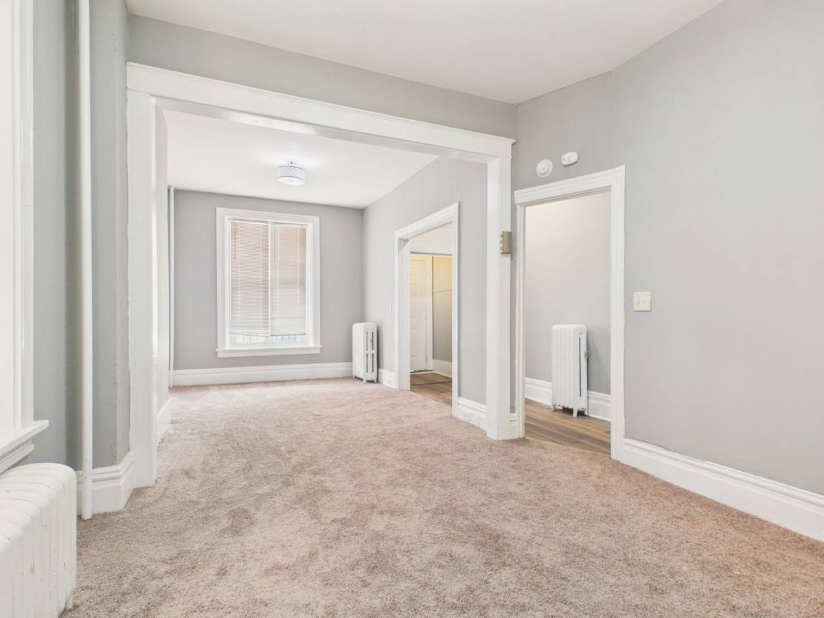 House for rent at 2118 N 4th St, Harrisburg, PA 17102
