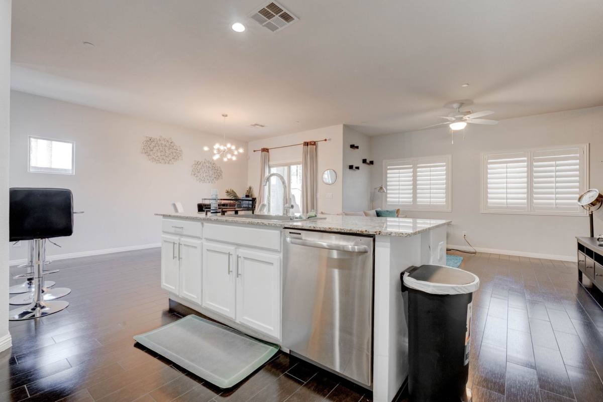 House for rent at 48 Jasmine Point St, Henderson, NV 89074