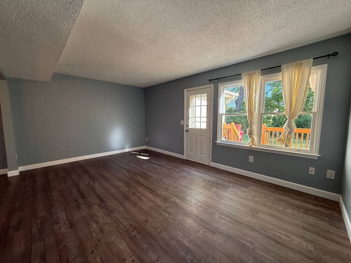 Townhouse for rent at 2039 Heritage Place, Johnson City, TN 37604