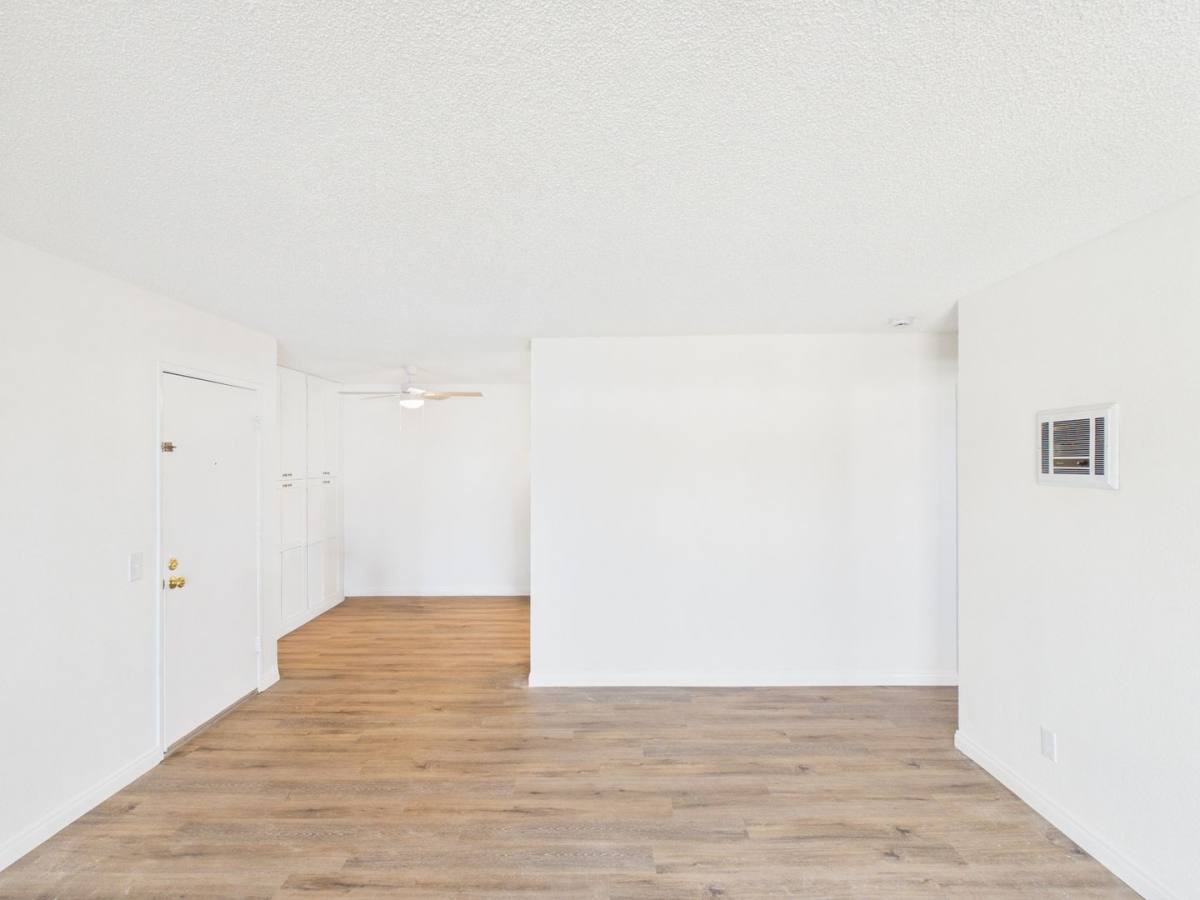 Apartment for rent at 602 Anita St, Chula Vista, CA 91911