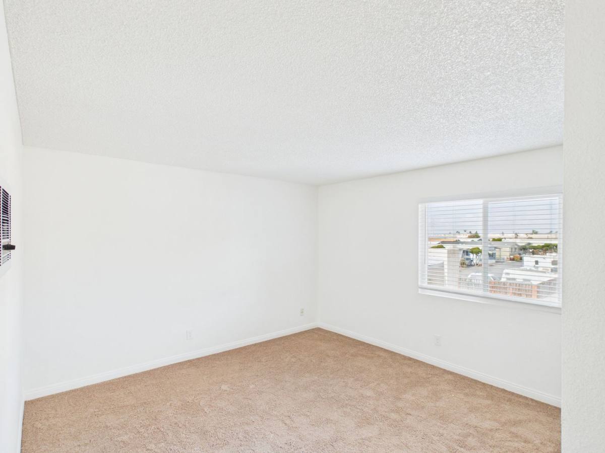 Apartment for rent at 602 Anita St, Chula Vista, CA 91911