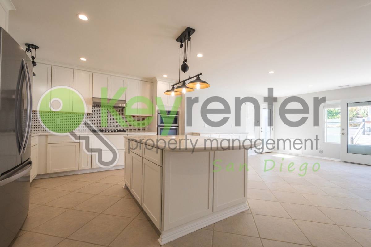House for rent at 12338 Holland Rd, Irvine, CA 92604