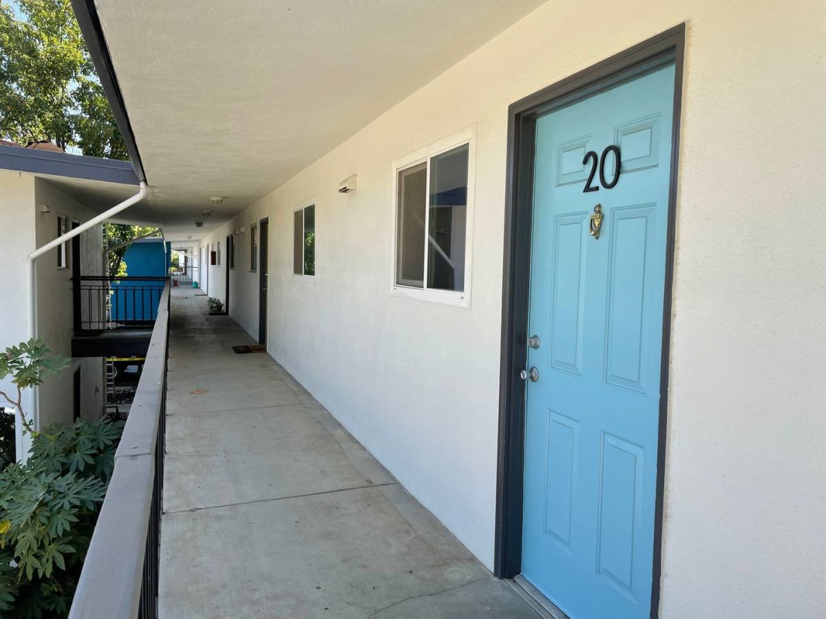 Apartment for rent at 4500 Del Rio Rd, Sacramento, CA 95822