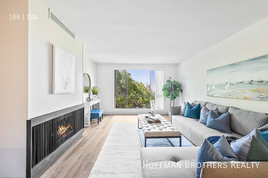 Apartment for rent at 821 3rd St #205, Santa Monica, CA 90403