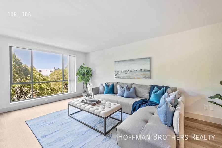 Apartment for rent at 821 3rd St #205, Santa Monica, CA 90403