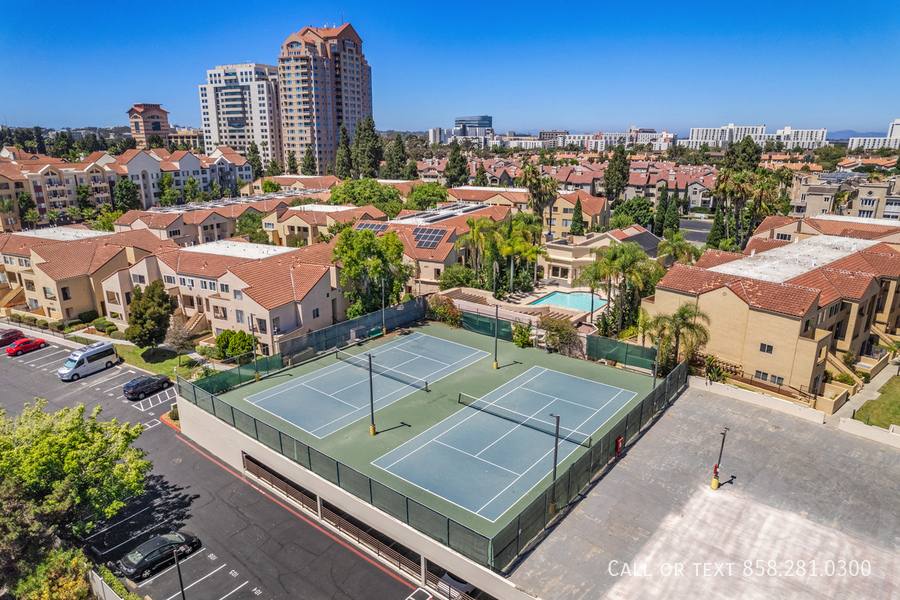 Condo for rent at 3927 Nobel Dr #33, San Diego, CA 92122