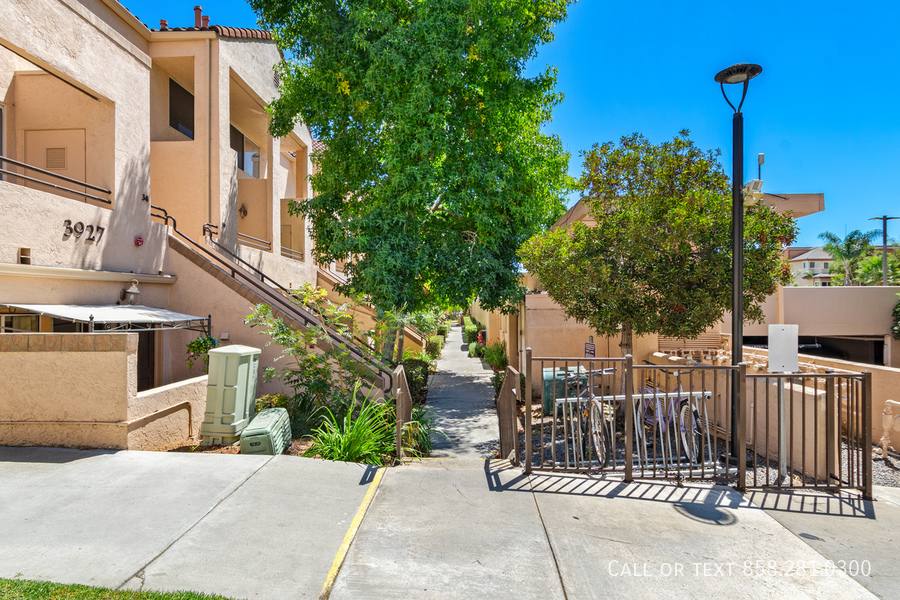 Condo for rent at 3927 Nobel Dr #33, San Diego, CA 92122
