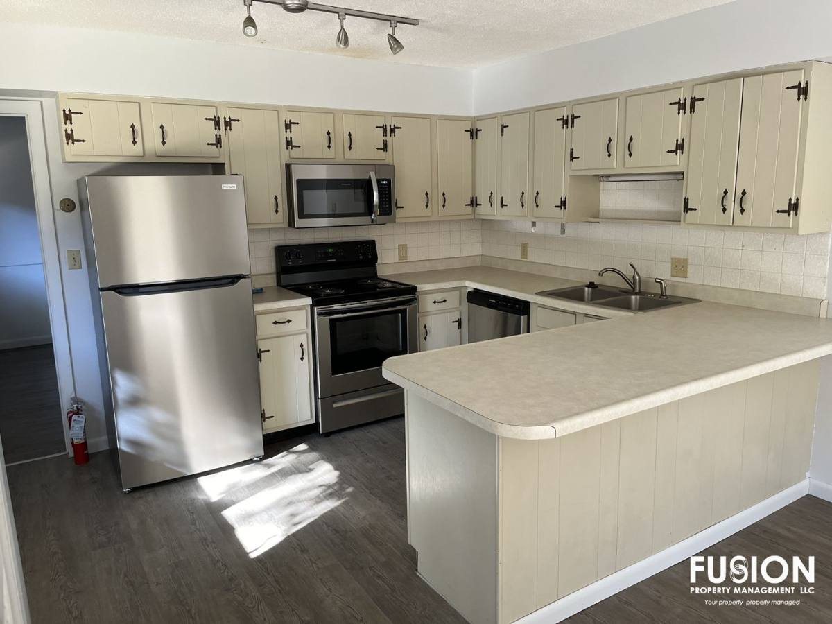 Apartment for rent at 8 Cedar Glen N, South Burlington, VT 05403