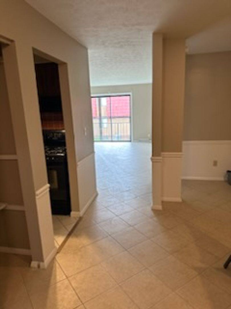 Apartment for rent at 4902 Brookwood Rd, Youngstown, OH 44512