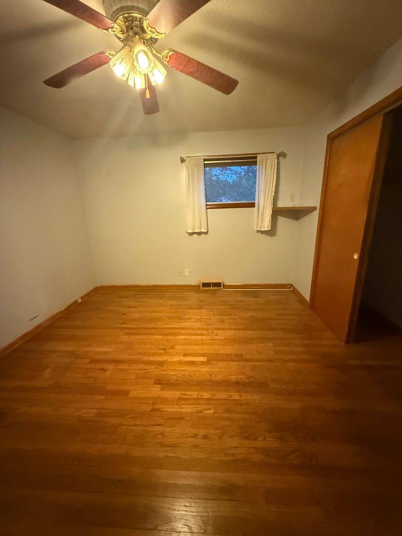 House for rent at 1905 Braeburn Park Dr, Euclid, OH 44117