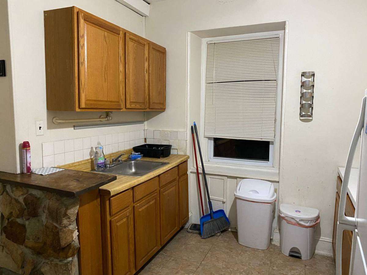 Apartment for rent at 3717 Baring St, Philadelphia, PA 19104